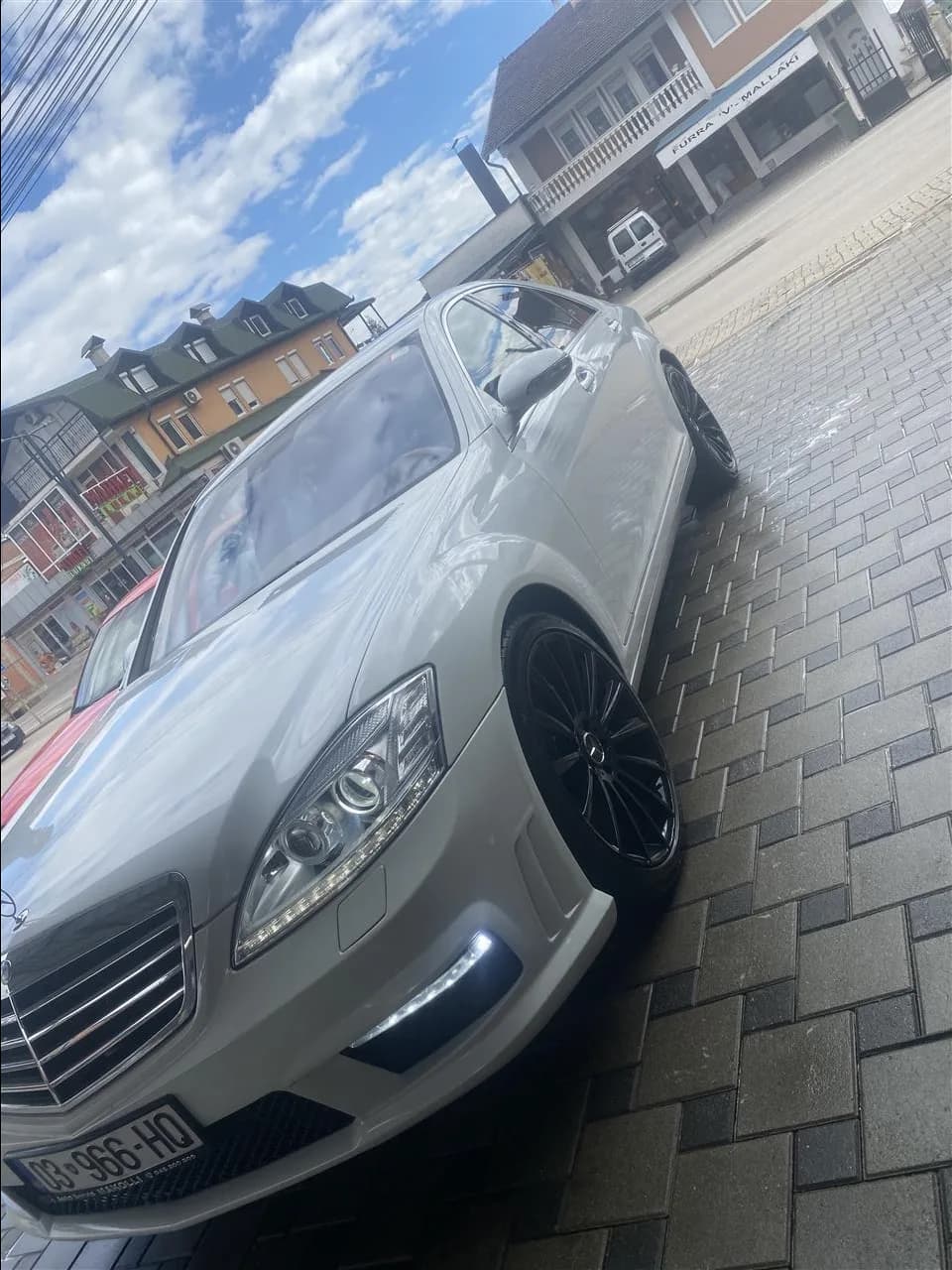 Mercedes-Benz S 320, Viti 2008 — foto 1 nga 8