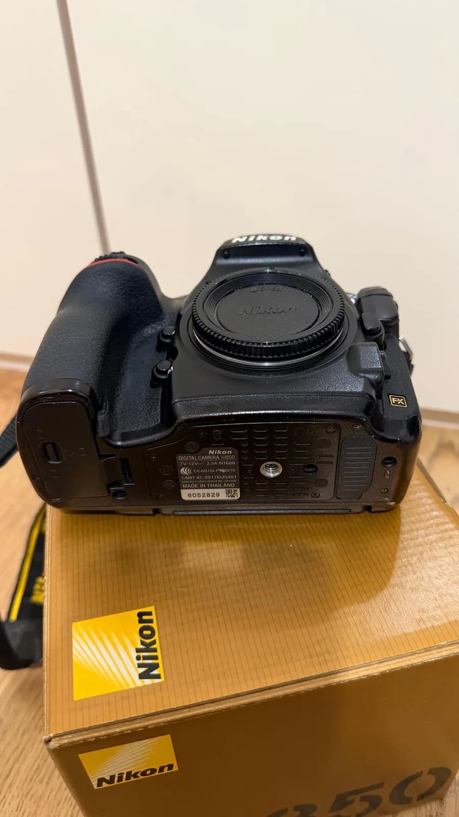 Nikon D850 — aparat fotografik DSLR FX-Format, vetëm trupi — foto 2 nga 8