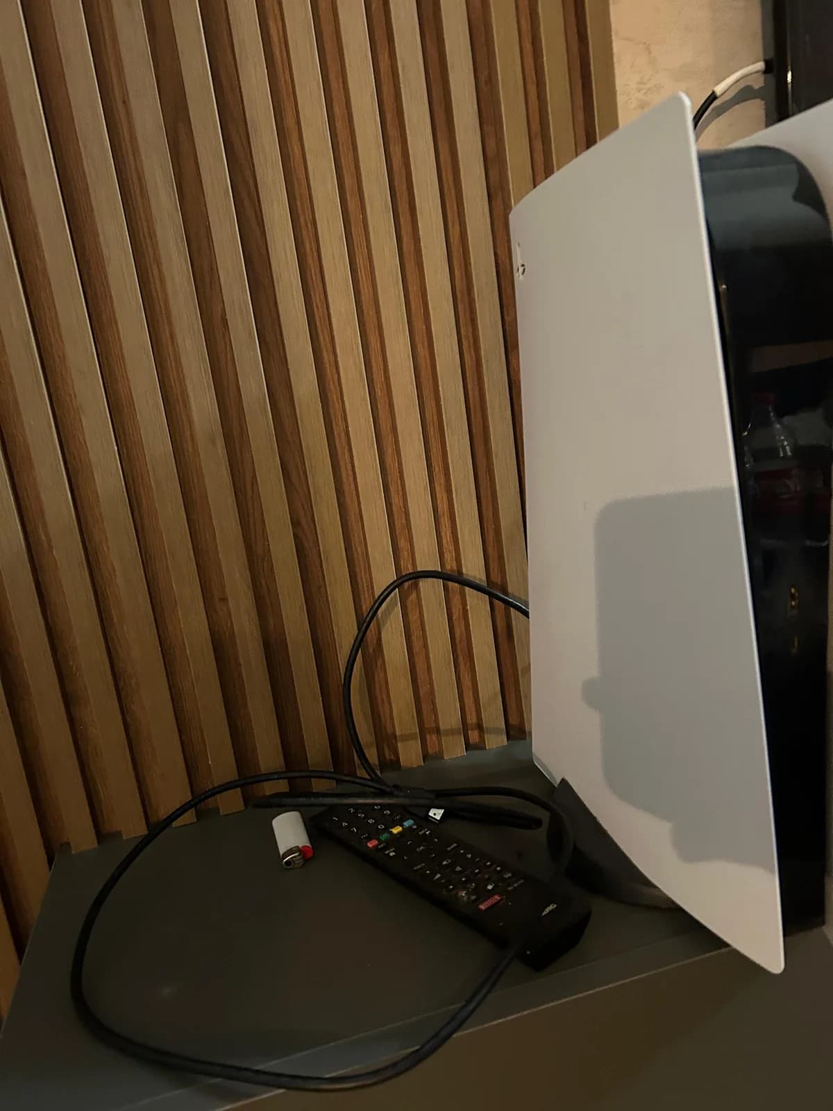 PlayStation 5 CD Edition + 3 lojëra — foto 1 nga 3