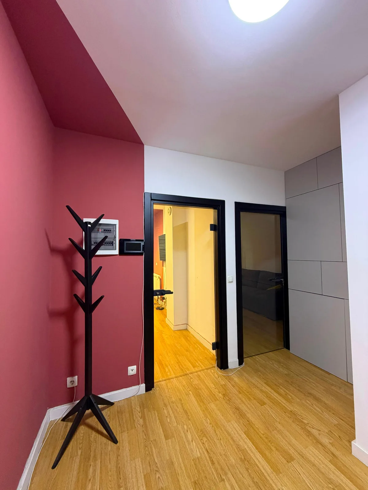Banesë (zyrë) në kompleksin Chelsea Point, Muharrem Fejza — foto 2 nga 8