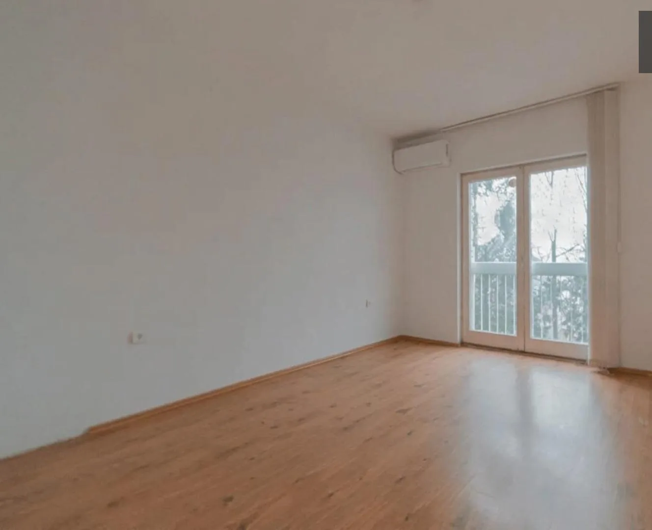 Zyrë 65 m² me qira në Ulpianë — foto 2 nga 5
