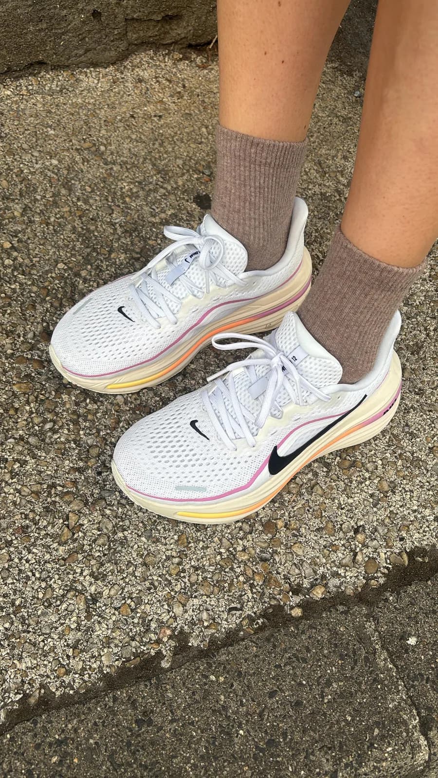 Nike Winflo 12 — foto 1 nga 4