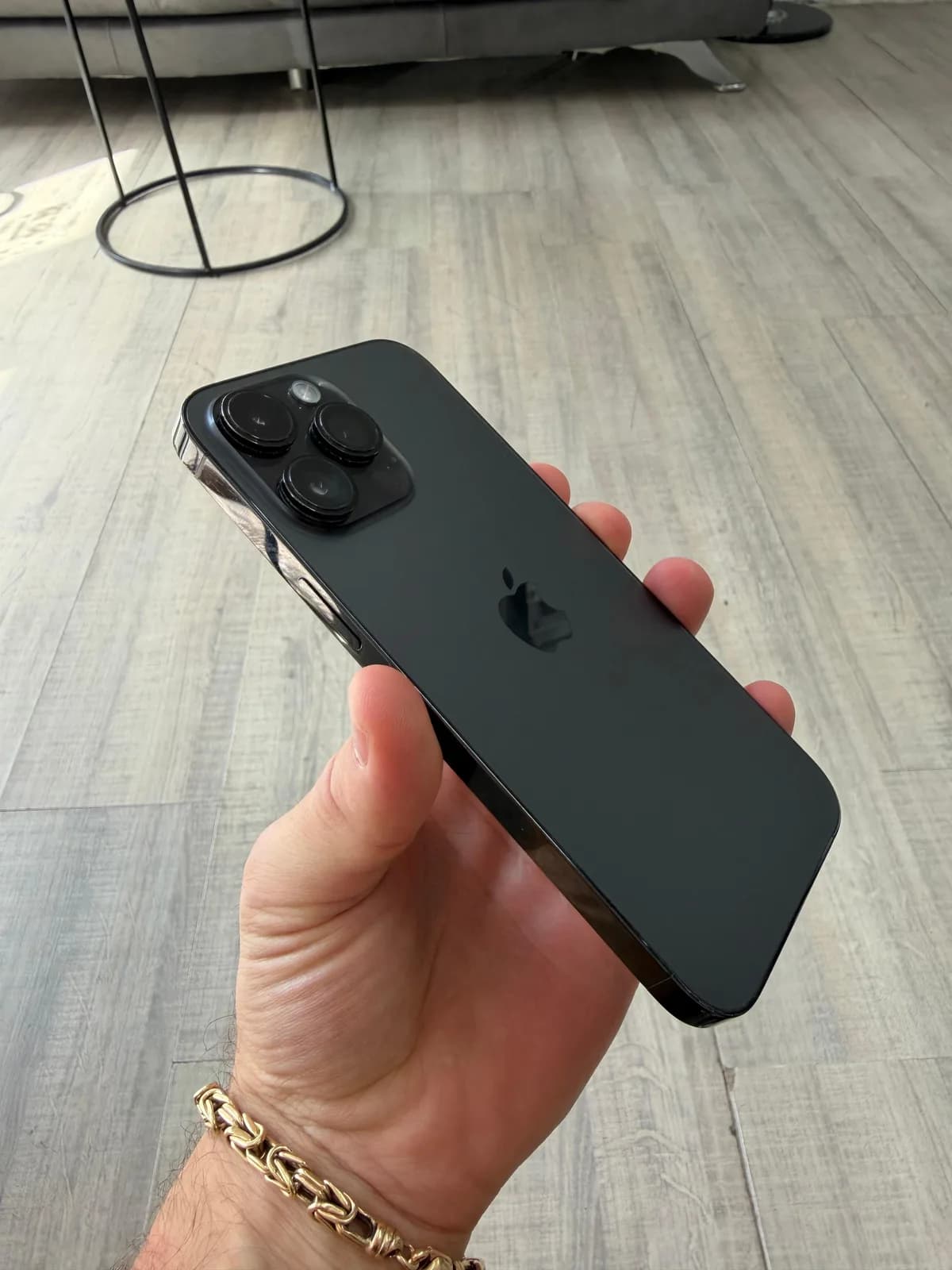 iPhone 14 Pro Max CE — foto 2 nga 5