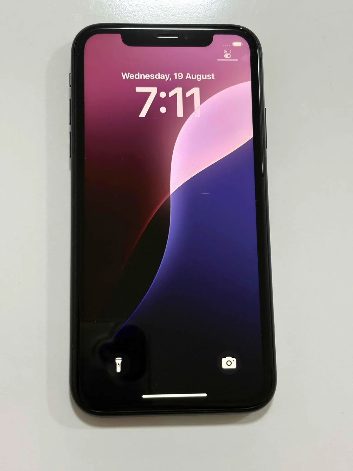 iPhone XR 64 GB - në gjendje shumë të mirë — foto 1 nga 7