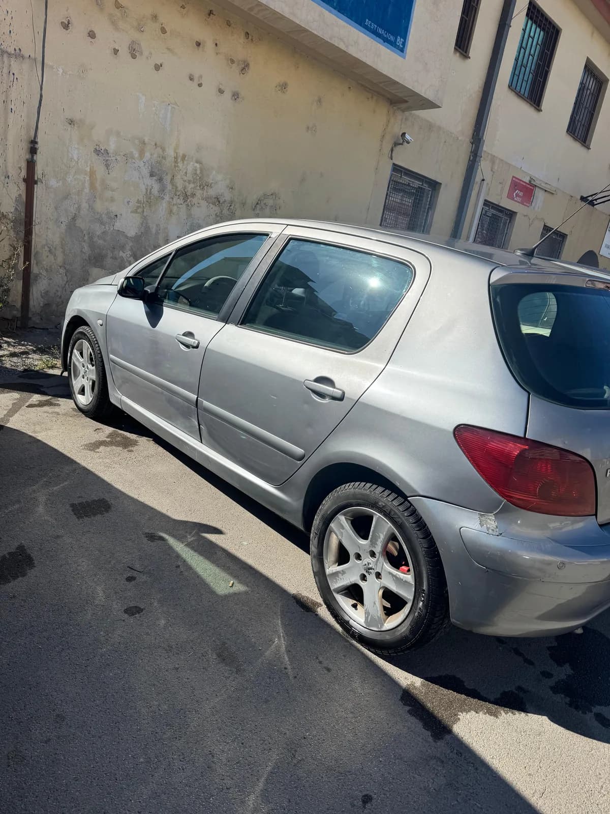 Peugeot 307 — foto 1 nga 7