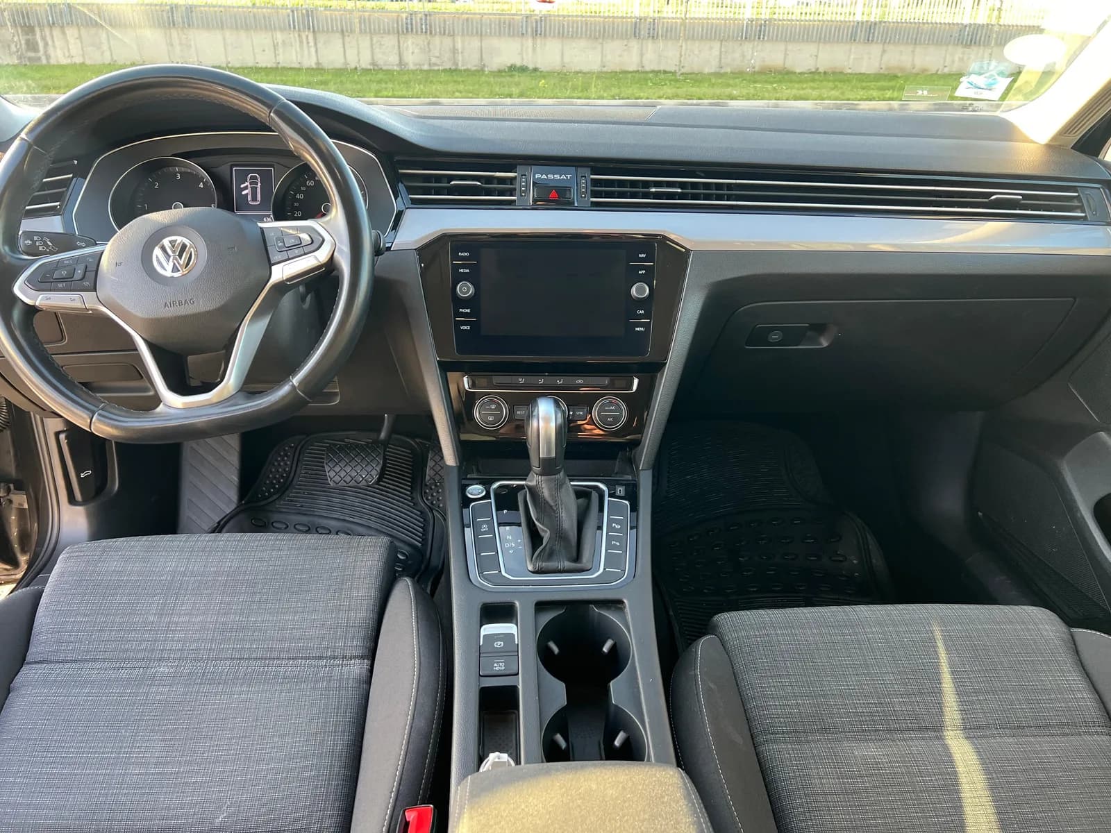 Volkswagen Passat B8.5, 2.0 TDI, Viti 2019 — foto 2 nga 10