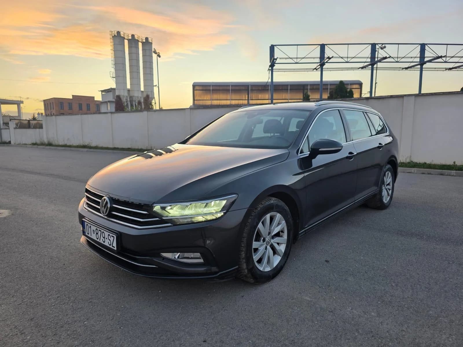 Volkswagen Passat B8.5, 2.0 TDI, Viti 2019 — foto 1 nga 10