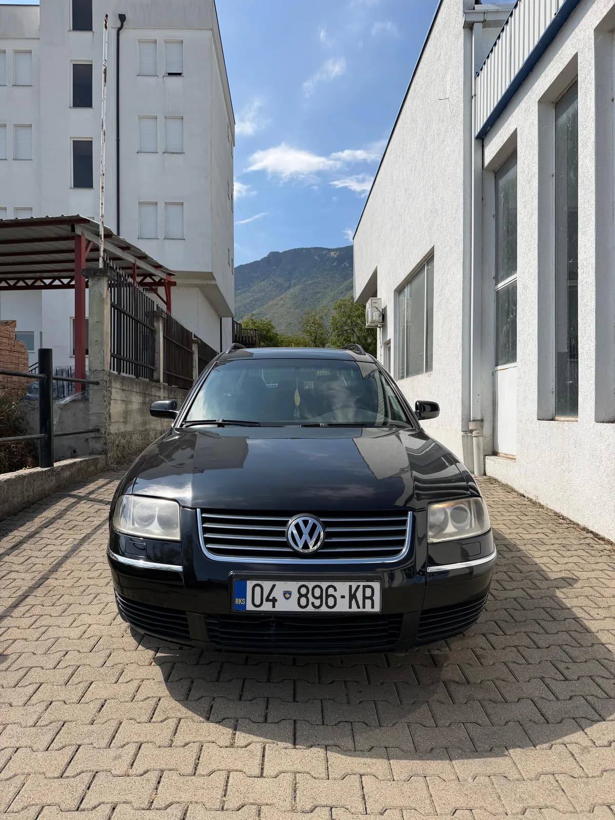 Passat 1.9 TDI automatik — foto 1 nga 10