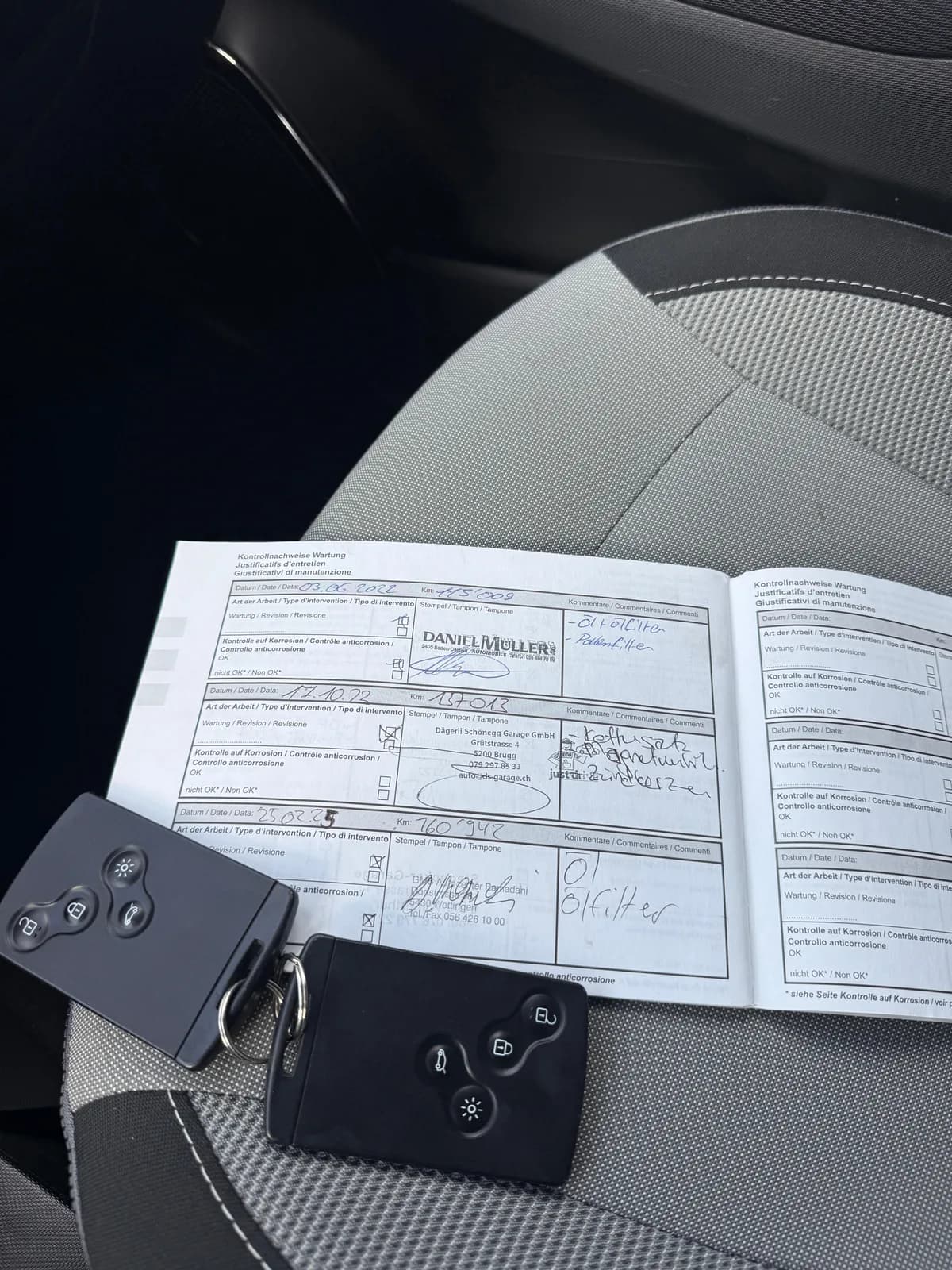 Renault Captur 1.2 Benzinë, viti 2015, automatik, RKS — foto 2 nga 11