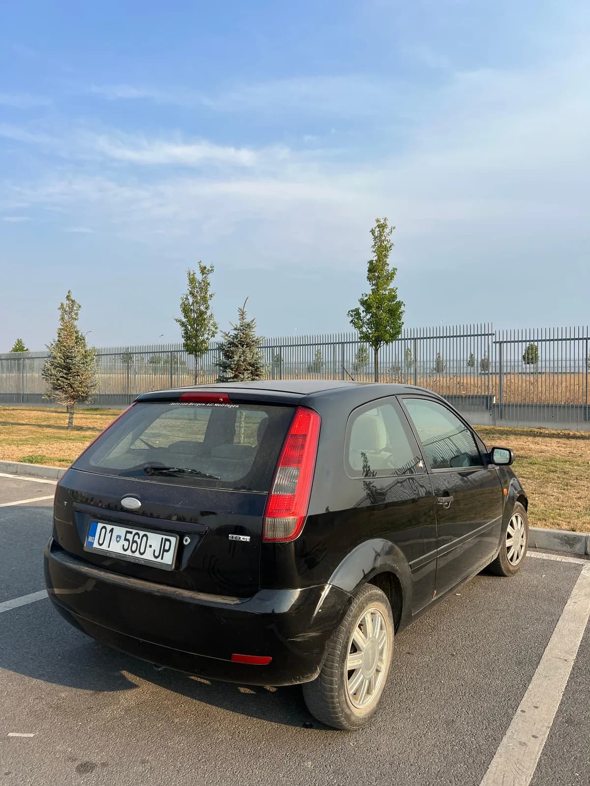 Ford Fiesta 1.4 Diesel — foto 2 nga 4