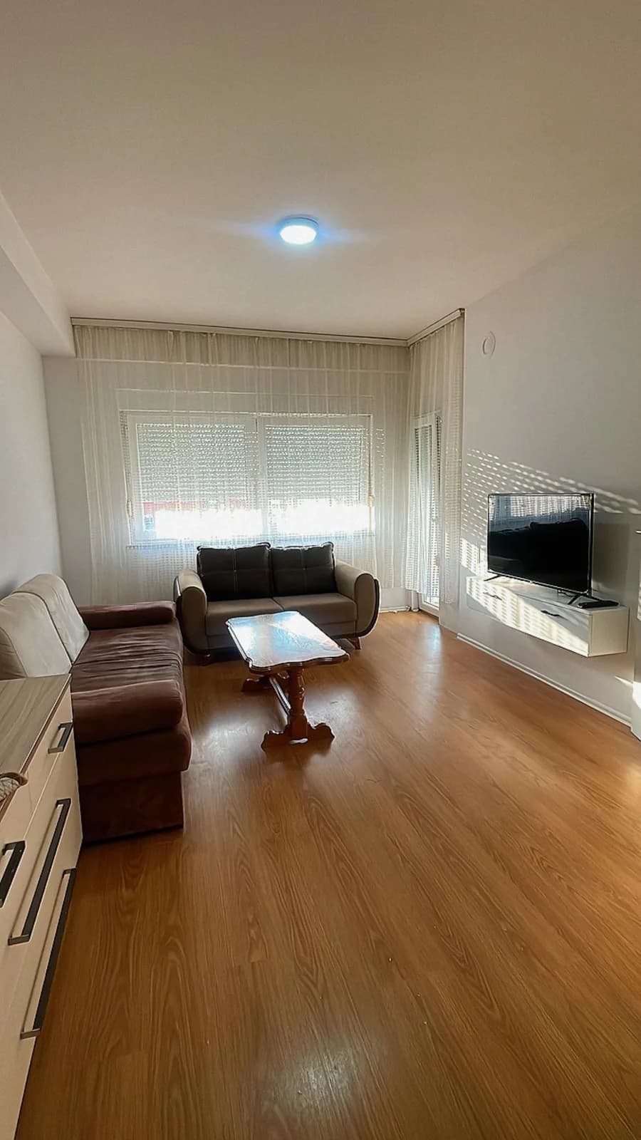 Shitet banesë 45,5 m2 me fletë poseduese - Rr. Muharrem Fejza, te Pozhegu Brothers — foto 1 nga 7