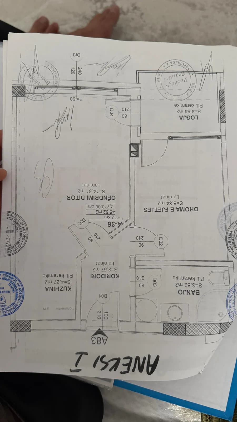 Shitet banesë 45,5 m2 me fletë poseduese - Rr. Muharrem Fejza, te Pozhegu Brothers — foto 2 nga 7