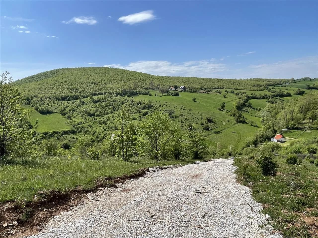 Parcela për vila në Vrellë-Plitkoviq — foto 1 nga 8