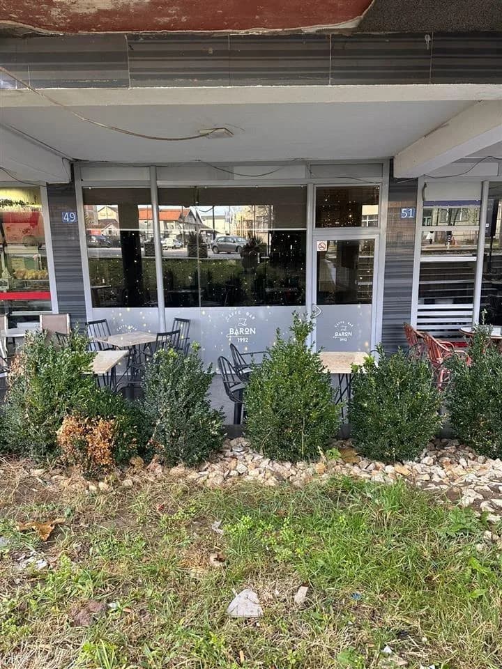 Lokal 75 m2 + 25 m2 me qira në Lipjan, çmim shumë i volitshëm — foto 2 nga 3