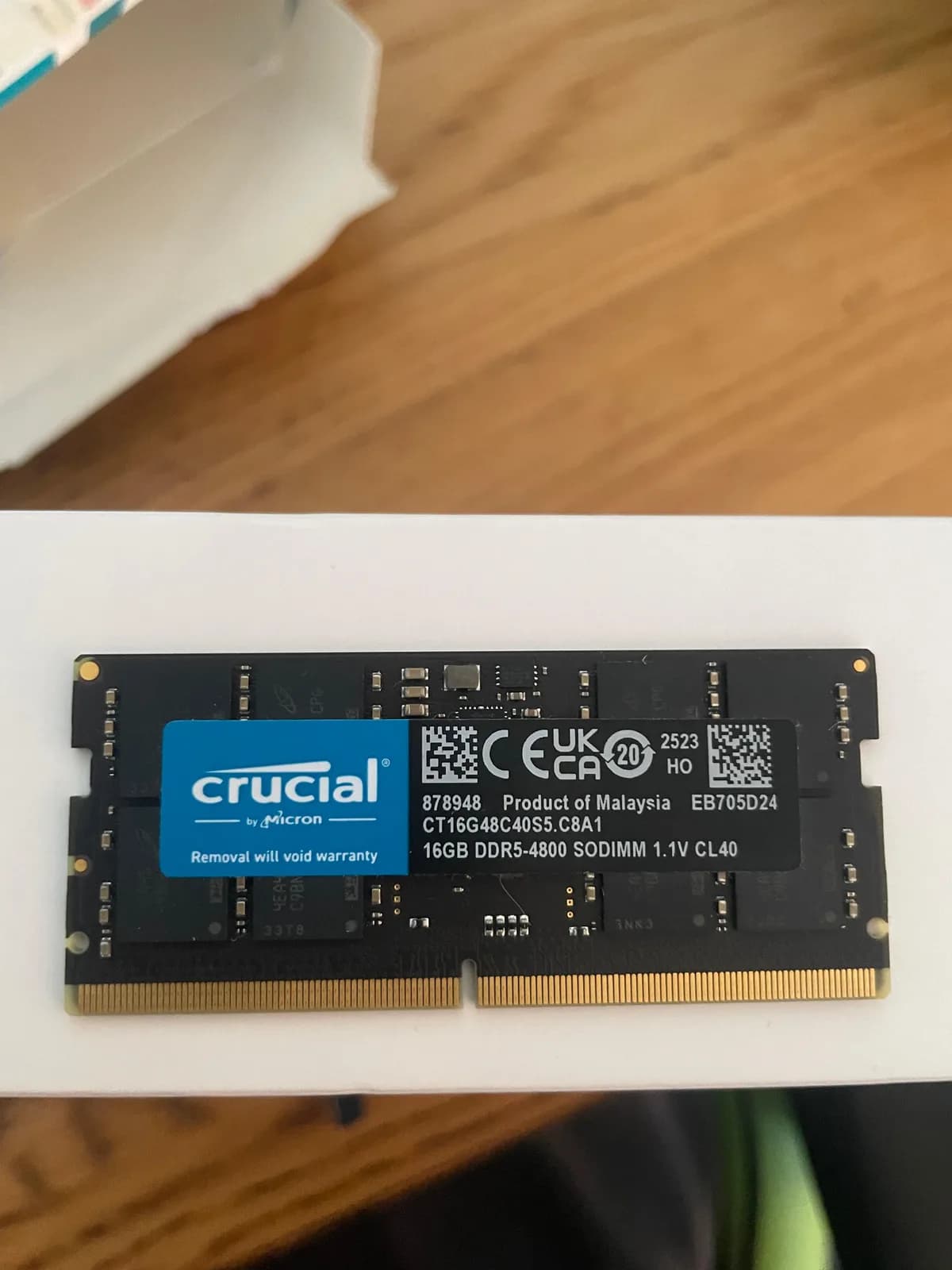Crucial 16 GB DDR5 4800 MHz SO-DIMM RAM — foto 1 nga 2