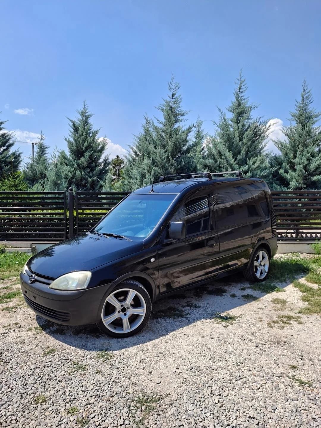 Opel Combo 1.7, motor japonez, me doganë — foto 1 nga 8