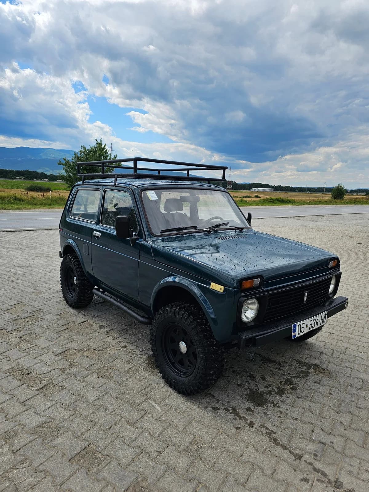 Lada Niva — foto 2 nga 4