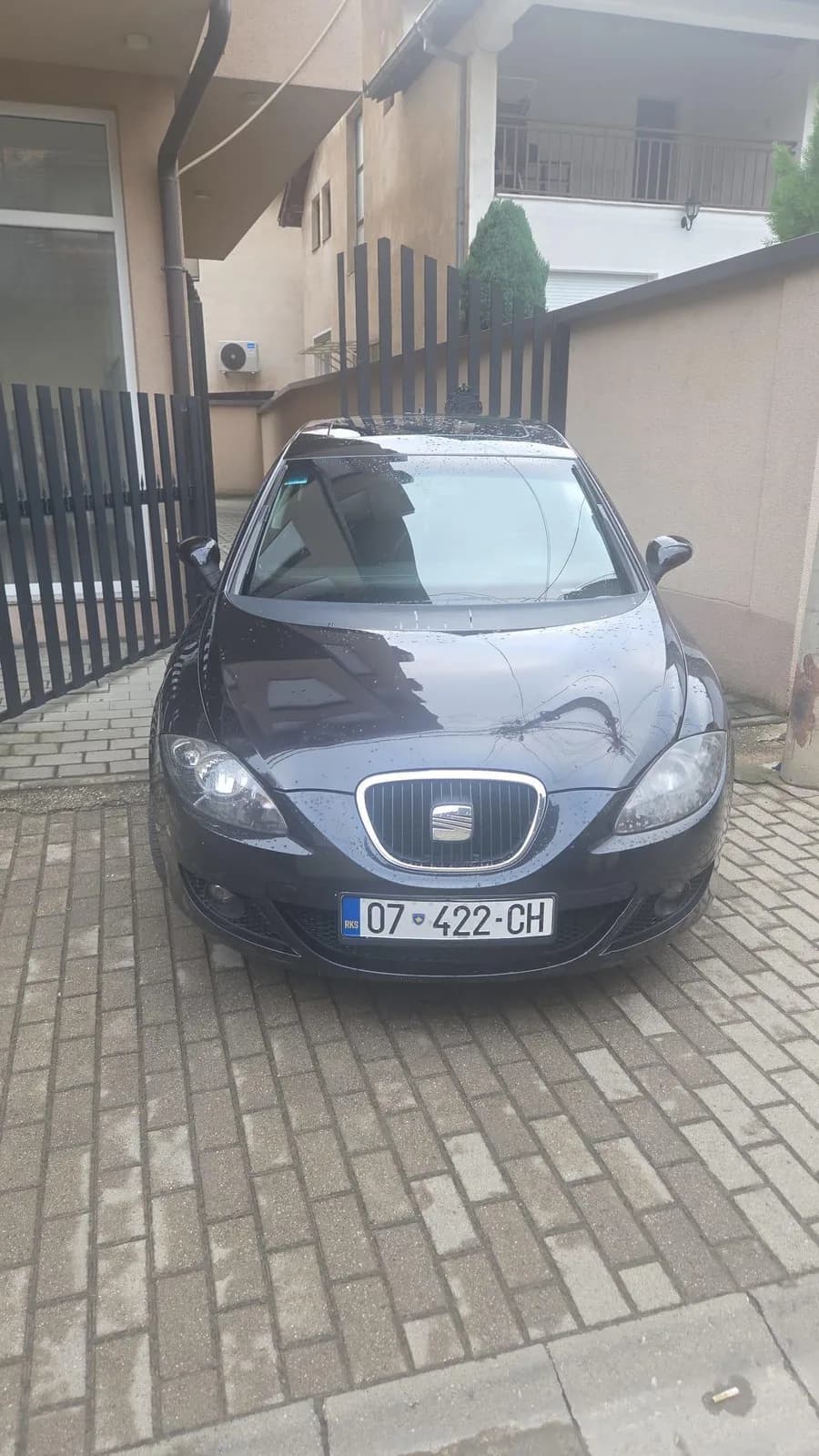 Seat Leon 1.9 TDI – 2006 — foto 1 nga 5