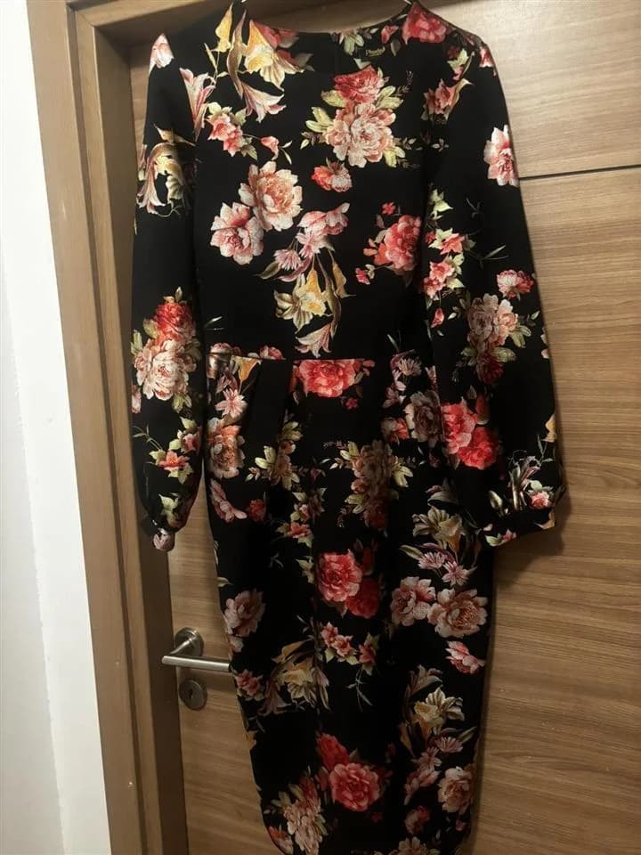 Fustane solemne — foto 1 nga 5