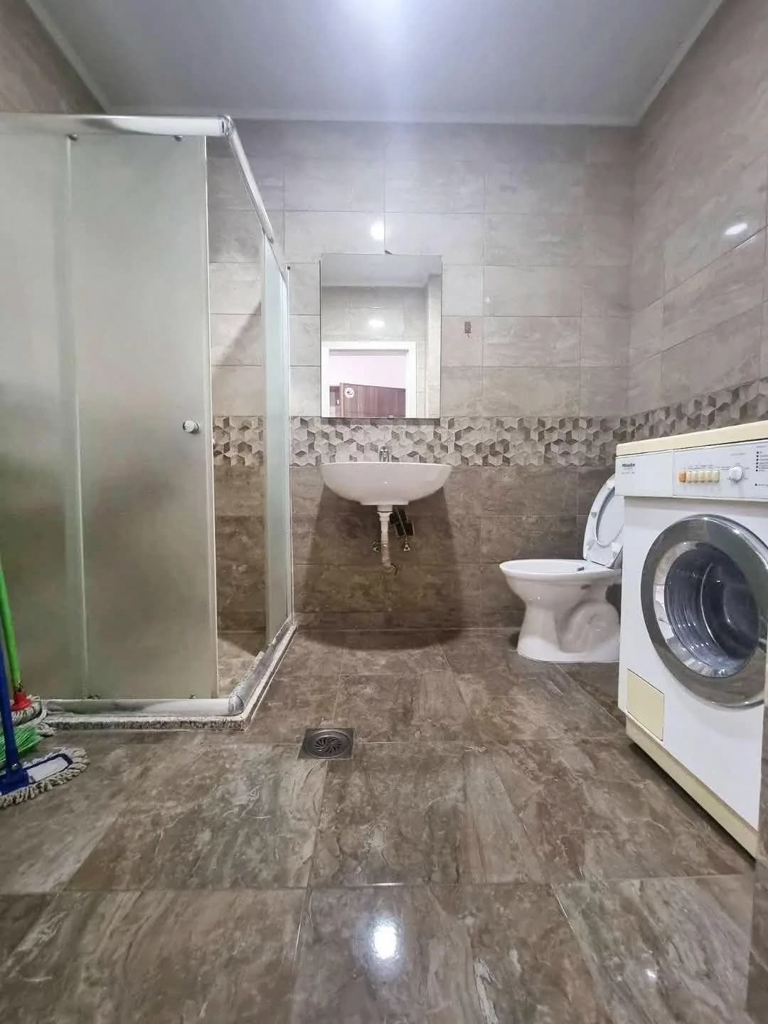 Banesë me qira në Fushë Kosovë, afër Shkollës Mihal Grameno — foto 2 nga 6