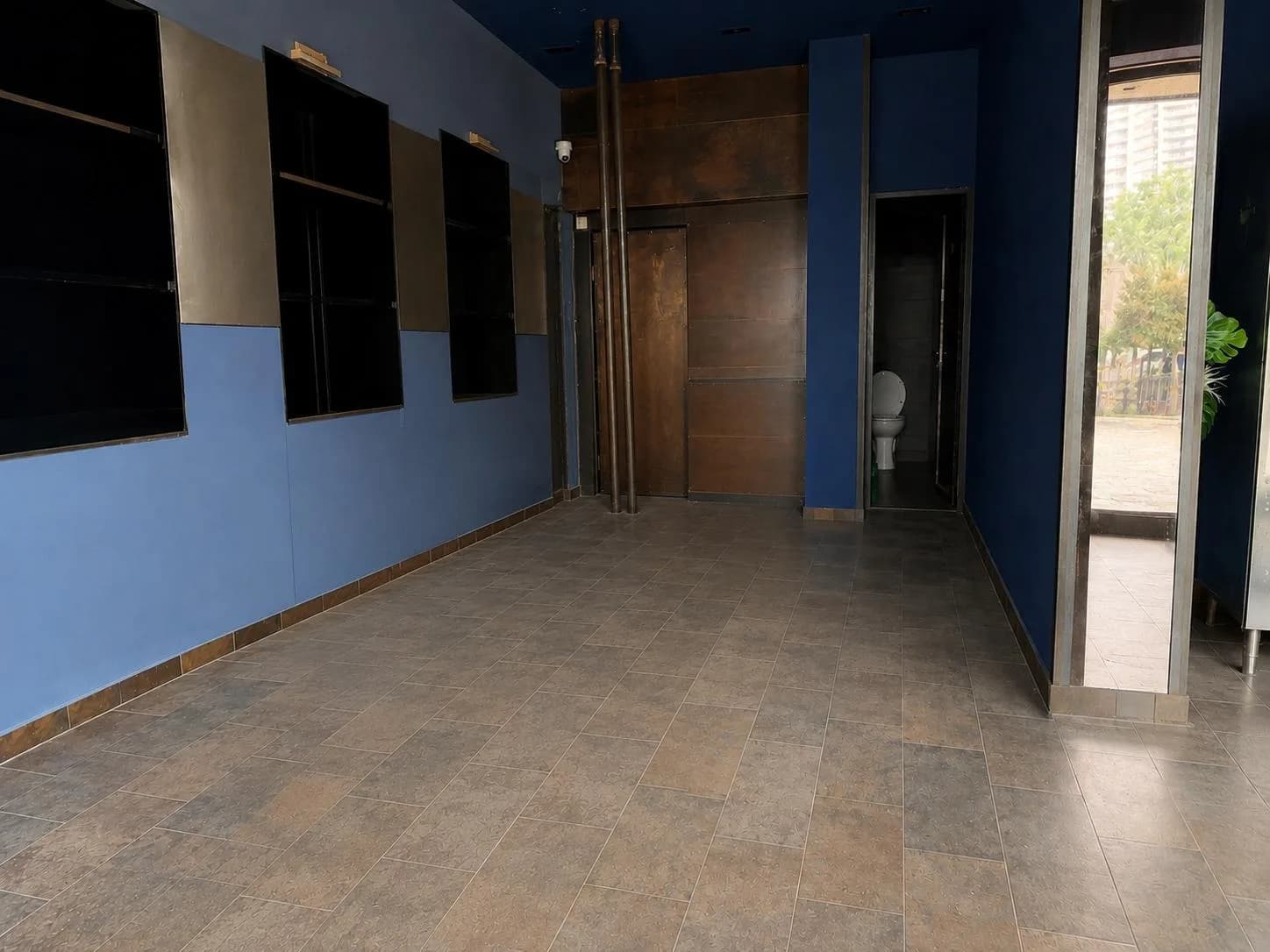 Lokal 45 m² në shitje në Dardani, te Santea — foto 1 nga 6
