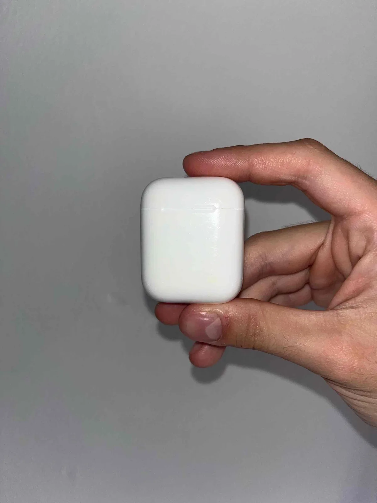 Apple AirPods 2 — foto 1 nga 4
