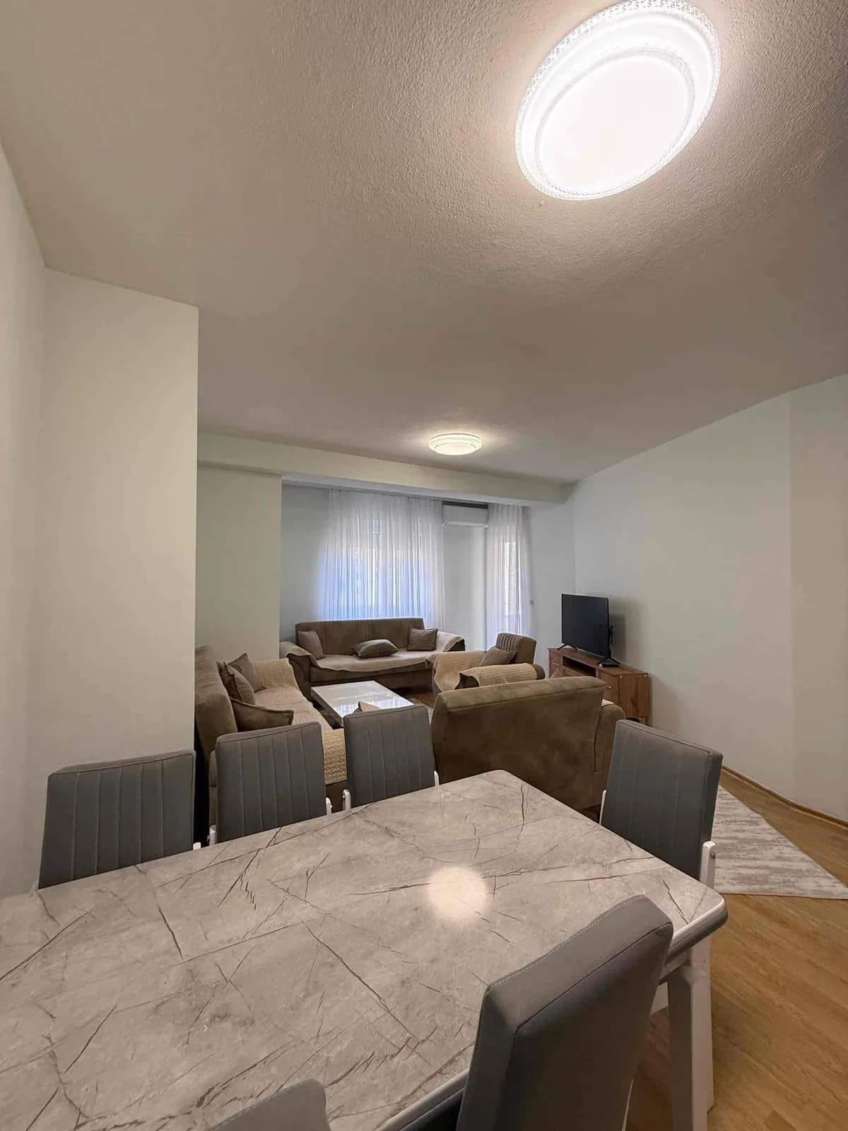 Banesë 99 m² në shitje mbrapa Royal Mall — foto 2 nga 7