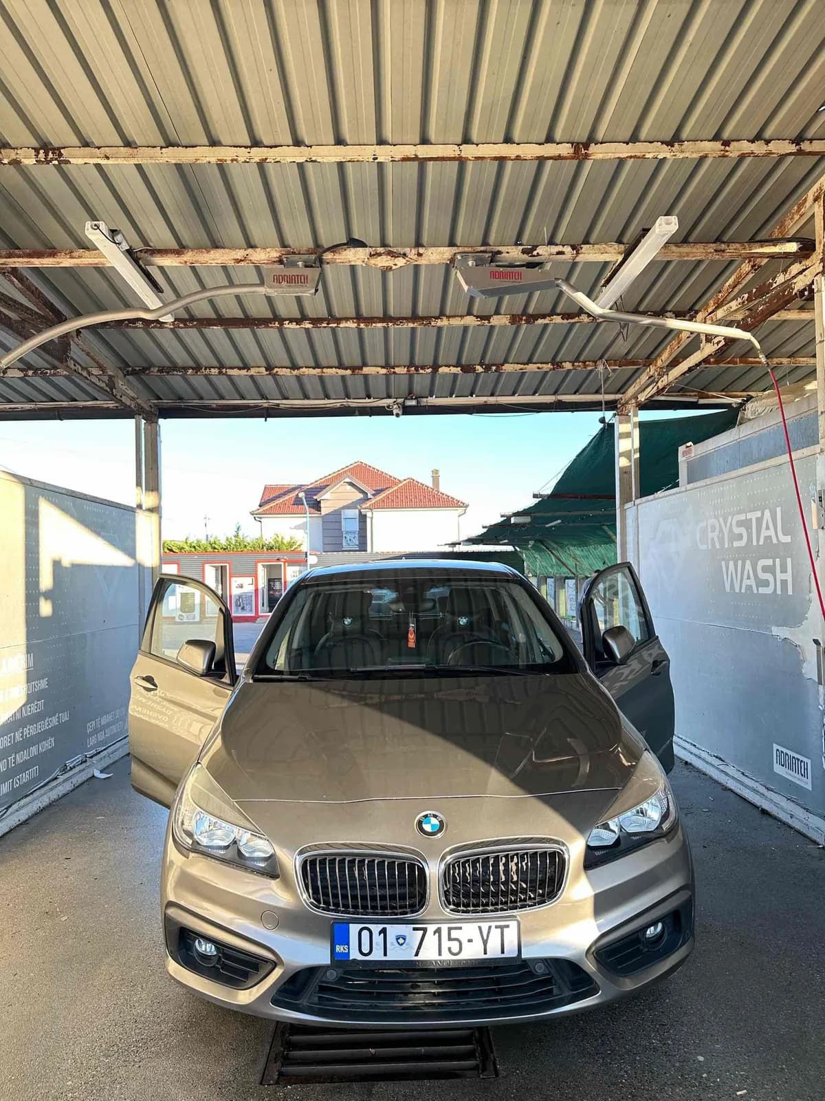 BMW 218d Active Tourer 2017, Automatik, Full option — foto 1 nga 4