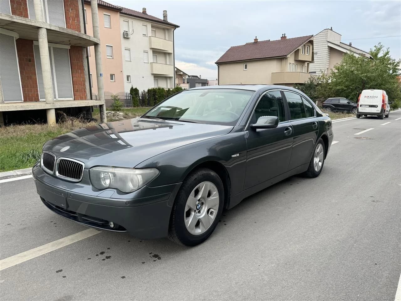 BMW 730d M57 — foto 1 nga 10