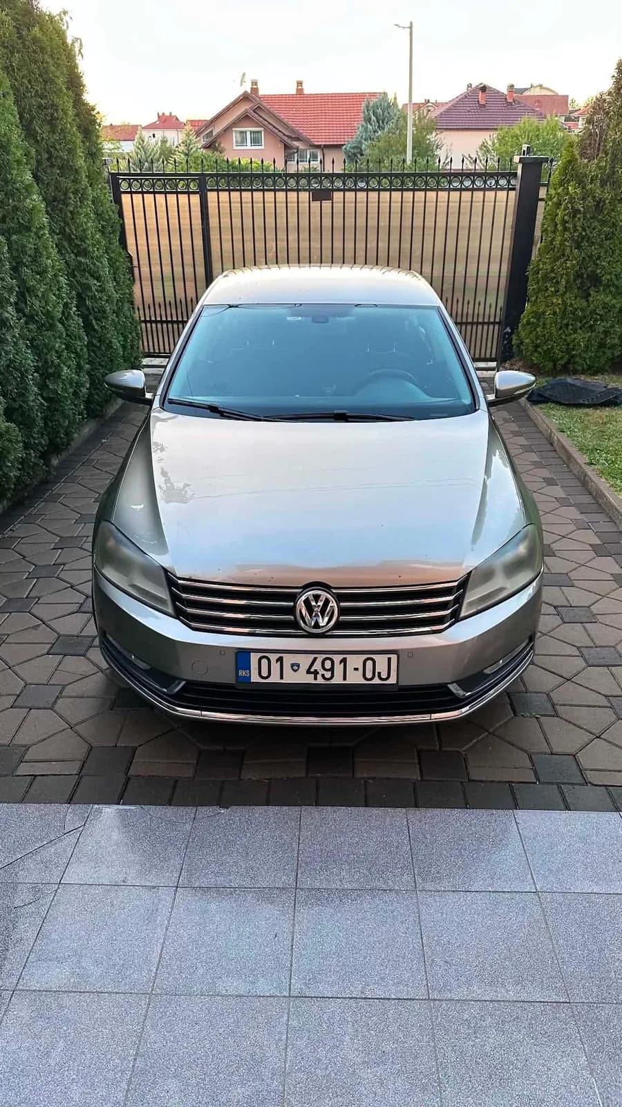 Shitet Volkswagen Passat B7, 2012 — foto 1 nga 10