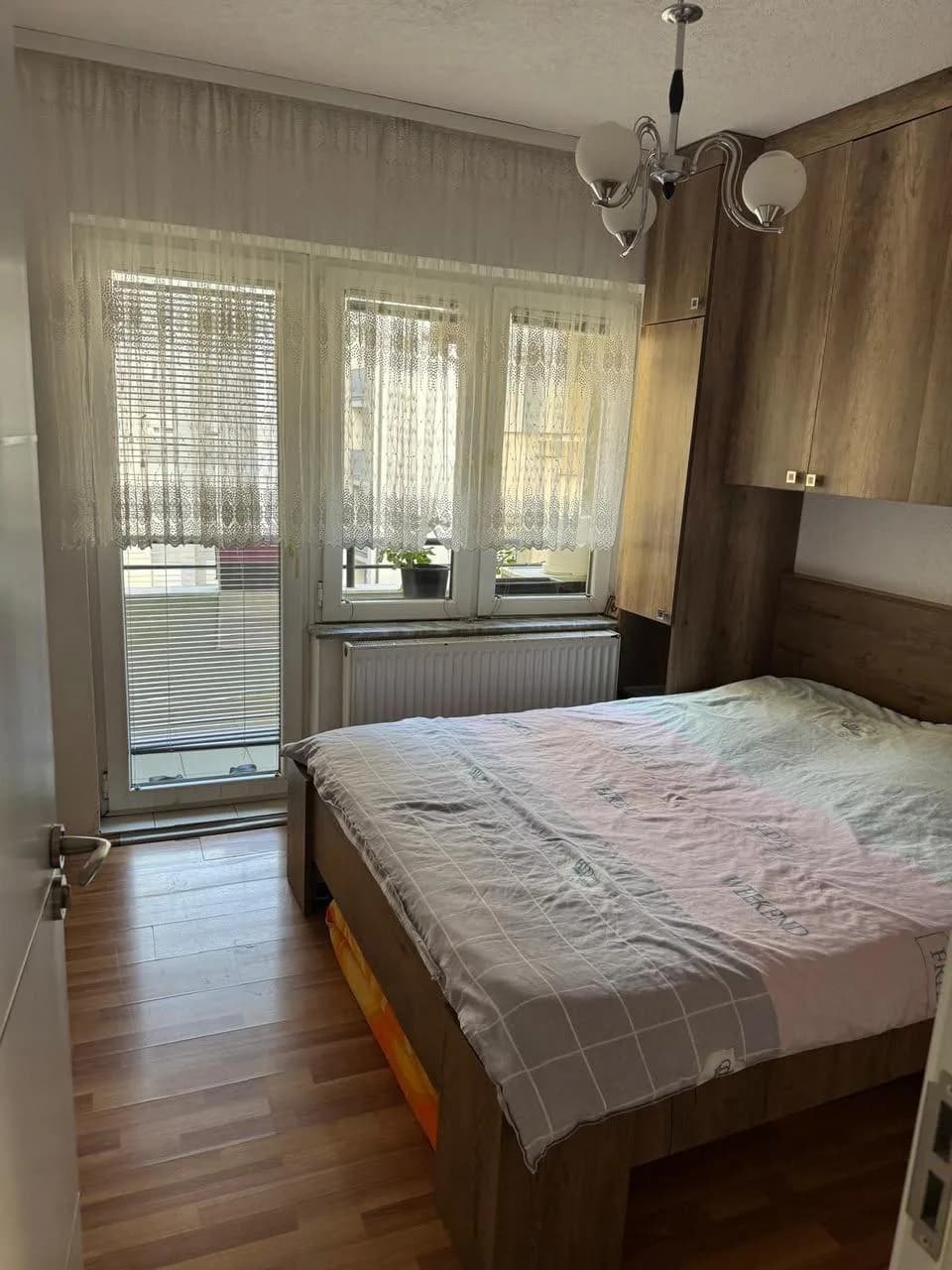 Banesë 2+1 me qira - Lagjja e Muhaxherëve, Prishtinë — foto 1 nga 8