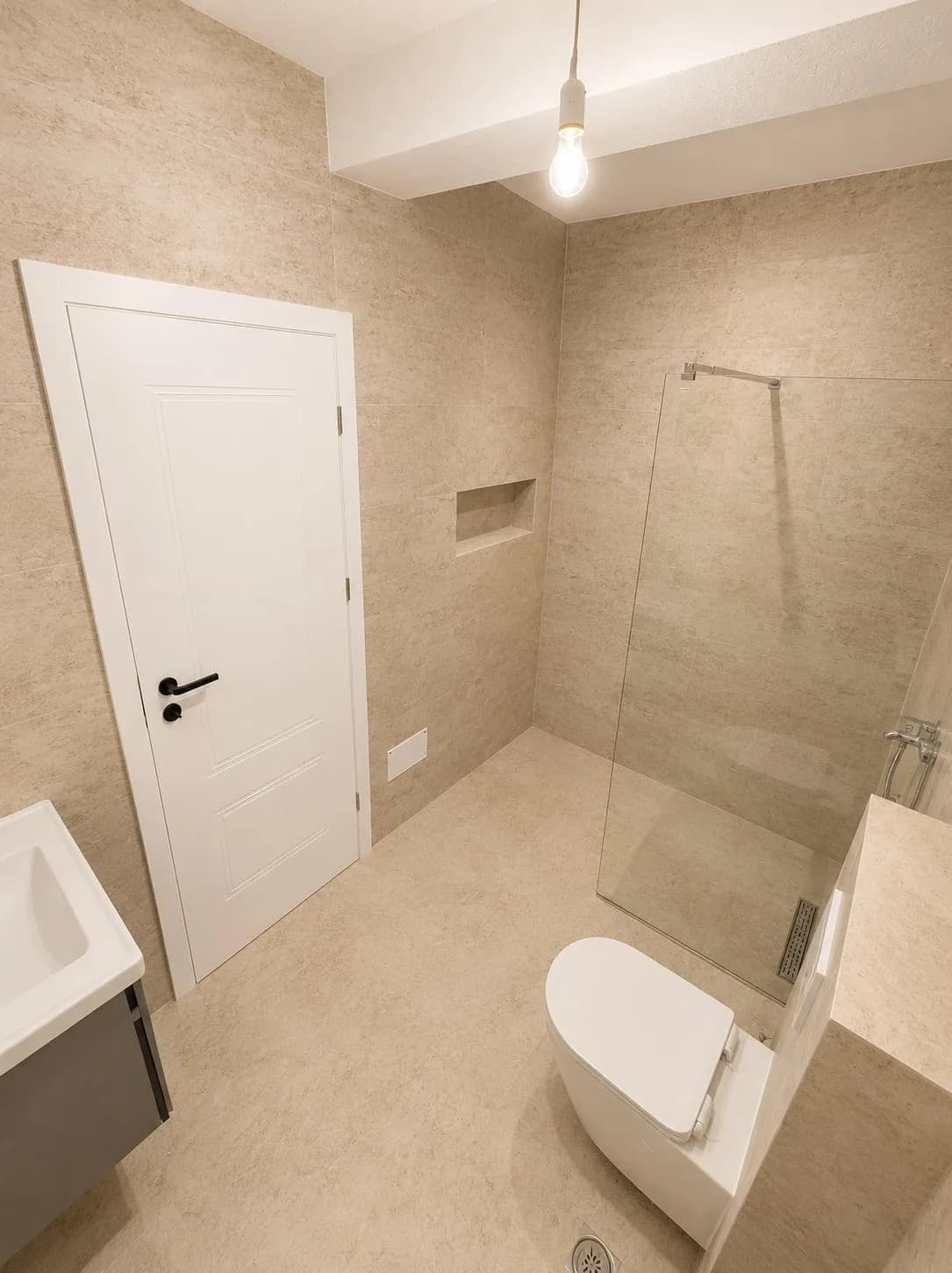Banesë e re me qira 122 m² në Kalabri (Emshir) — foto 2 nga 9