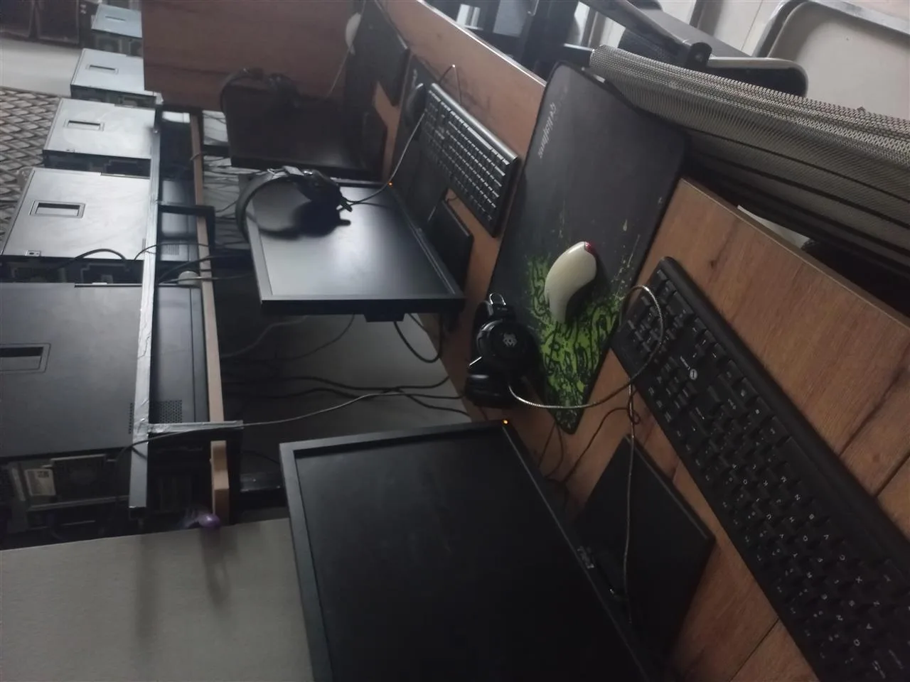 Kompjuterë në shitje - 6 copë — foto 2 nga 2