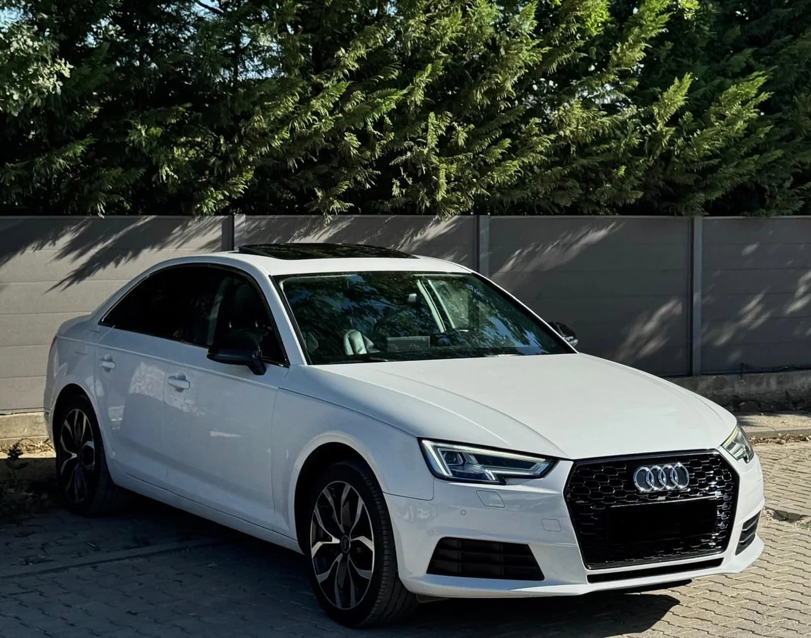 Audi A4 45 TFSI S-Line 2017 — foto 1 nga 6