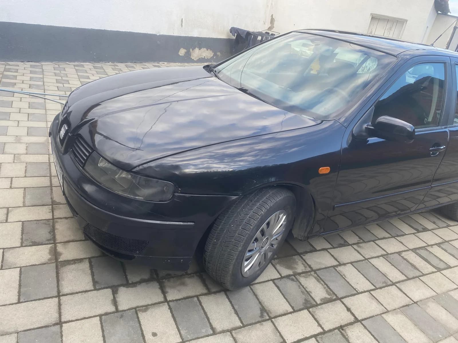 Shitet Seat 1.9 TDI, RKS 1 vit, bëj ndërrim — foto 2 nga 9