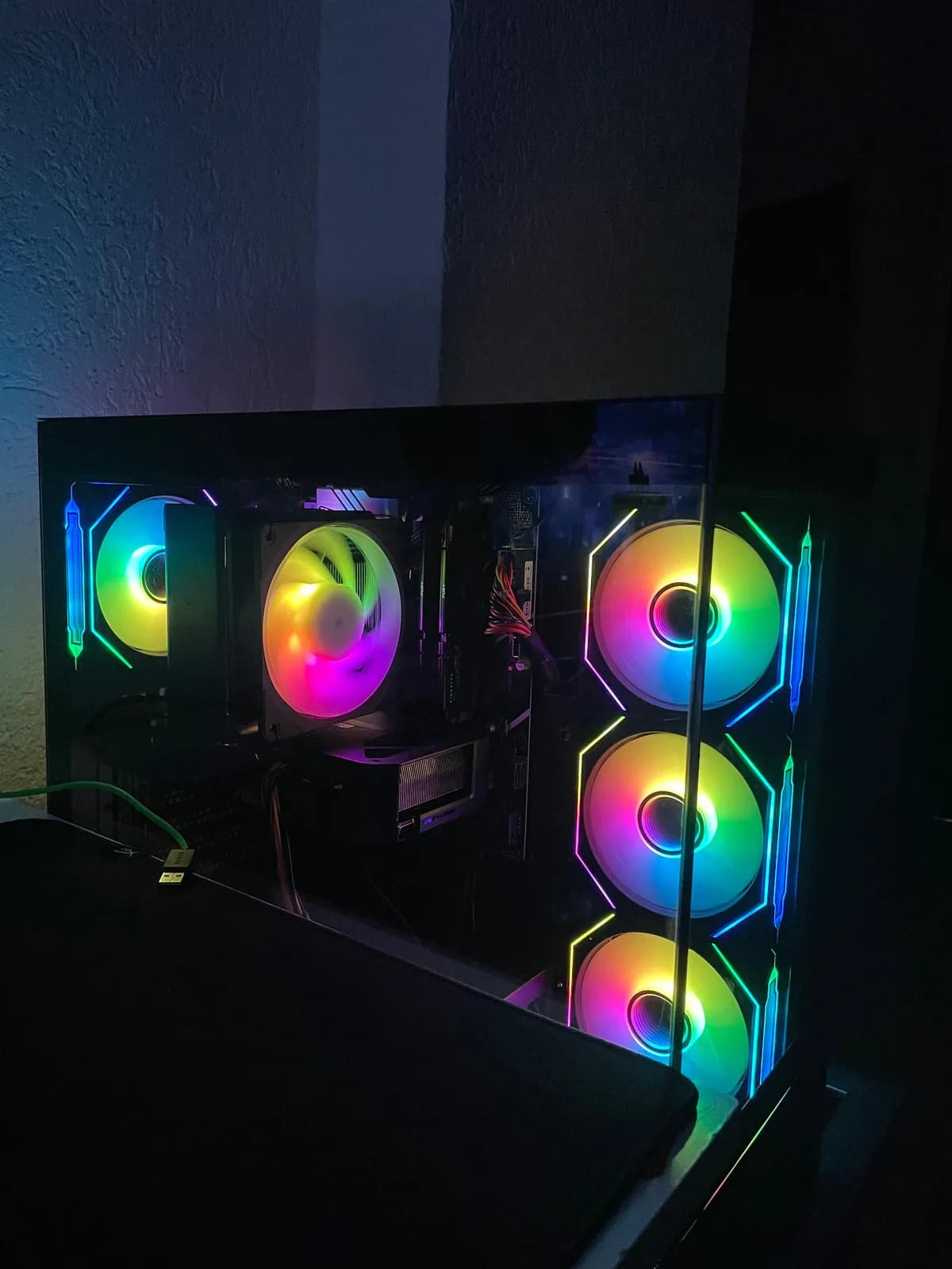Gaming PC — foto 1 nga 7