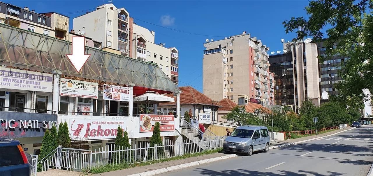 Lokal me qira te Posta e Madhe - Prishtinë — foto 1 nga 4