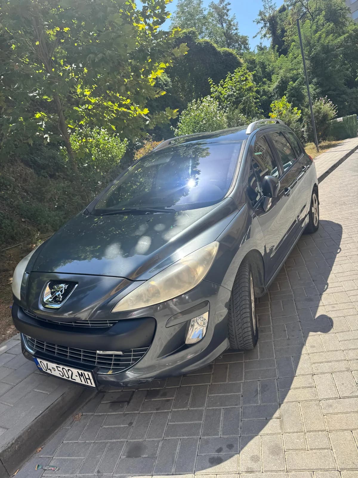 Peugeot 308 SW, 1.6 Naftë, Manual — foto 1 nga 4
