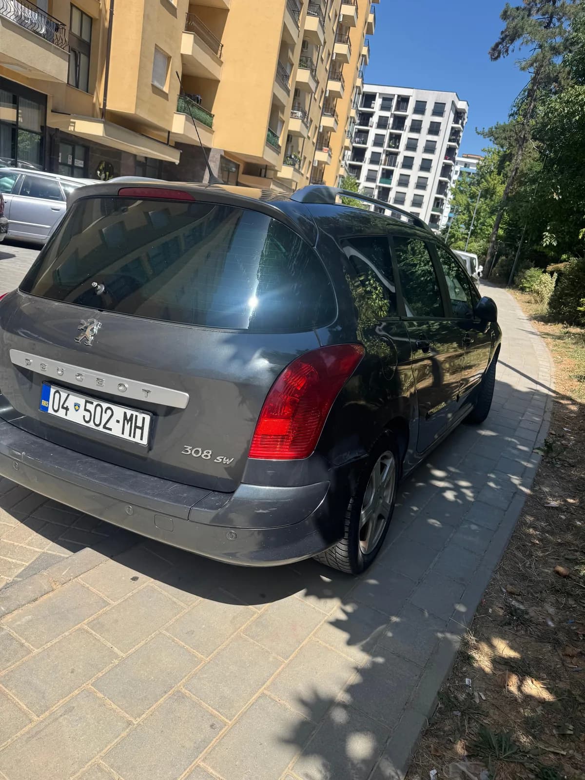 Peugeot 308 SW, 1.6 Naftë, Manual — foto 2 nga 4